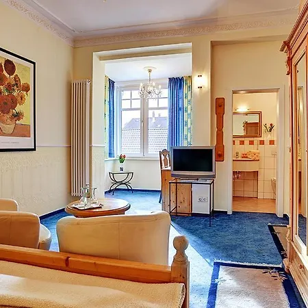 Stadthotel Detmold Buitenkant foto